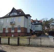 3-Zimmer Wohnung in Villa (Baujahr 1910) in Hamburg-Bergedorf