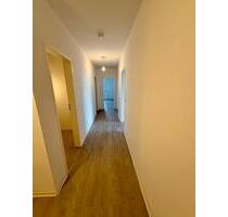 Helle renovierte 2,5 Zimmer Wohnung in Köln Kalk mit Dom-Blick