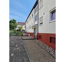 2- Zimmer Dachgeschoss Wohnung Öhringen Süd mit Garage+Stellplatz
