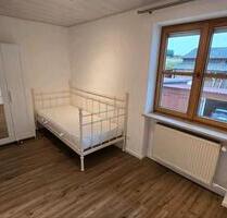 WG Zimmer Bezugsfertig - 480,00 EUR Kaltmiete, ca.  10,00 m² in Wolnzach (PLZ: 85283)