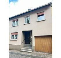 Zu vermieten 6 Zimmer Haus in der Nähe von Bad Kreuznach - Mainz Gonsenheim