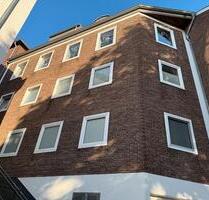 renovierte 2,5 Zimmer Maisonetten-Wohnung mit Balkon - Mönchengladbach