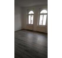 2-Zimmer Wohnung zu vermieten - 330,00 EUR Kaltmiete, ca.  62,00 m² in Altenburg (PLZ: 04600)