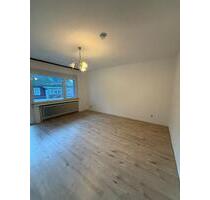 2 Zimmer Wohnung zu vermieten - 520,00 EUR Kaltmiete, ca.  52,00 m² in Solingen (PLZ: 42651)