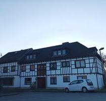 Direkt im Grünen: helle 2-Zimmer Dachzimmerwohnung - Hattingen Blankenstein