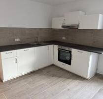 Neu Renovierte 3 Zimmer Wohnung mit Einbauküche in GeislingenStg - Geislingen an der Steige