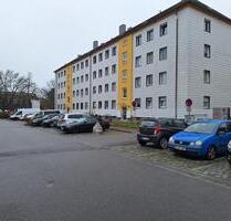 Helle 2 Zimmer Erdgeschosswohnung mit Einbauküche - Regensburg Brandlberg