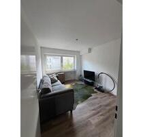 2 Zimmer Wohnung+ Balkon in lindenthal - Köln Nippes