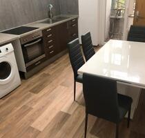 WG Zimmer in Golzheim Nähe HSD - 560,00 EUR Kaltmiete, in Düsseldorf (PLZ: 40476) Derendorf