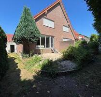 3,5 Zimmer Maisonette Mietwohnung mit Terrasse und Garten - Dinslaken