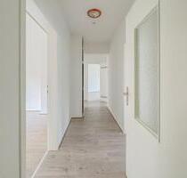 3 Zimmer - frisch renoviert - gute Anbindung - ruhige Lage - Hagen Dahl