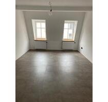 Charmante und moderne 2-ZIMMER ALTBAUWOHNUNG - Kulmbach Blaich