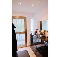 Große Helle 5 Zimmer Wohnung auf 120qm - Stuttgart Bad Cannstatt