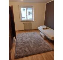 möbliertes WG-Zimmer in 3 Zimmer Wohnung - Marktoberdorf