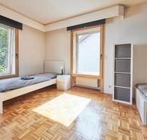Möblierte Zimmer zu vermieten - 400,00 EUR Kaltmiete, ca.  250,00 m² in Urmitz (PLZ: 56220)