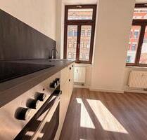 Wunderschöne, renovierte, helle 2 Zimmer Wohnung - Zwenkau