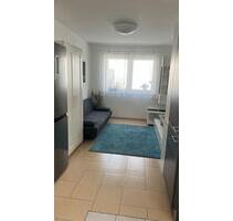 WG Wohnung ab 1 Februar 2026 - 340,00 EUR Kaltmiete, ca.  61,00 m² in Karlsruhe (PLZ: 76149) Neureut