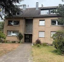 3,5-Zimmer Dachgeschosswohnung in Duisburg Obermeiderich - 78 qm