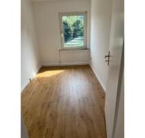 Sehr schöne und gepflegte 3,5 Zimmer Wohnung - Dortmund Brackel