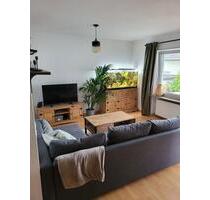 2 Zimmer Einbauküche Balkon Parkplatz EG Wohnung - Bietigheim-Bissingen