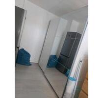 WG Zimmer für par Monaten - 350,00 EUR Kaltmiete, in Nürnberg (PLZ: 90419) Kleinweidenmühle