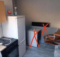DG 2 Zimmer Appartement Wohnung mit küche und Teil möbliert - Altena
