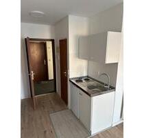 1 Zimmer Wohnung in Mannheim (Rheinau), Frisch renoviert - Schwetzingen