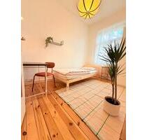 WG 1 Zimmer zu vermieten - 550,00 EUR Kaltmiete, in Nürnberg (PLZ: 90439) Sankt Leonhard