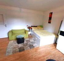 1 Zimmer Wohnung NUR FÜR EINE Person (VOLL MOBILIERT) - Nürnberg Holzheim