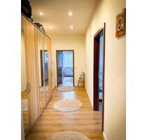 Schöne helle 2,5 Zimmer Wohnung in Bad Kissingen, Winkels