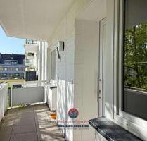 KREFELD-CITY: MODERNE 3-ZIMMERWOHNUNG MIT 2 BALKONEN & KÜCHE + NEUEM BADEZIMMER & GÄSTE-WC