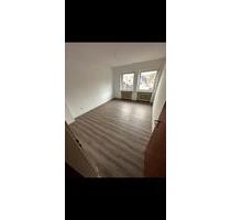 3 Zimmer Wohnung, 90 m2 mit Balkon - Mönchengladbach