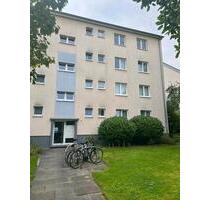 2 Zimmer Wohnung mit Wohnküche in Köln Niehl zu vermieten!!!