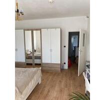 1 Zimmer in 3er-WG - 630,00 EUR Kaltmiete, ca.  22,00 m² in Berlin (PLZ: 10559) Mitte