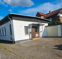 Renovierte 2- Zimmer Wohnung m. großer Terrasse, Garage, Eichwald - Kassel Bettenhausen