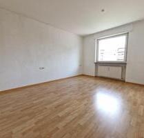 LÖRRACH – WG-Zimmer befristet in 3er-WG zu vermieten