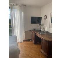 Helle, preiswerte 1 Zimmer Wohnung mit Balkon - Detmold Hakedahl