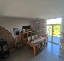 6 Zimmer Wohnung ink eigenem Garten mit Gartenlaube in Altenessen