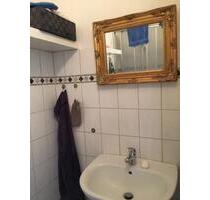 Schöne, helle 2-Zi.-Whg., EBK, zentrale Lage, WG-geeignet - Hildesheim