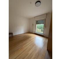 1-Zimmer 30qm in Frankfurt in einer Wohngemeinschaft,Küche,Garten - Frankfurt am Main Fechenheim