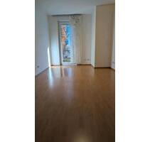 Erlangen: Moderne 2 Zimmer Wohnung nahe Siemens Campus