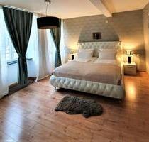 Traumlage Innenstadt 2,5 Zimmer Wohnung möbliert renoviert Altbau - Freiburg im Breisgau