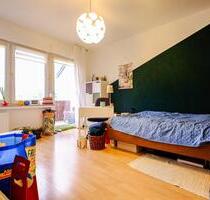 Helle 4-Zimmer Wohnung mit 2 Balkonen, gute Lage in Königswinter - Bonn Gielgen