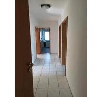 3-Zimmer Wohnung - 700,00 EUR Kaltmiete, ca.  78,00 m² in Berg bei Neumarkt in der Oberpfalz (PLZ: 92348)