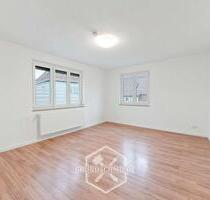 Modernes WG-Zimmer - 330,00 EUR Kaltmiete, ca.  15,00 m² in Filderstadt (PLZ: 70794)