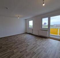 Ab 10.12.2025 Frisch renoviert 3-Zimmer offene Küche und Tageslichtbad – 2 NKM frei! - Leipzig West