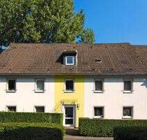 Bezugsfertige 2,5 Zimmer mit neuem Laminatboden und modernem Wannenbad - Gelsenkirchen Resse