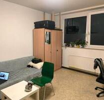 Zimmer im Studentenwohnheim - 260,00 EUR Kaltmiete, ca.  14,00 m² in Leipzig (PLZ: 04103) Mitte