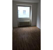 Helle 1,5-Zimmer Wohnung in Flensburgerstr 51a, Wuppertal - Elberfeld!