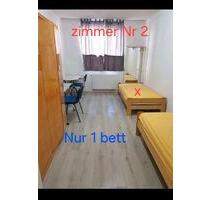 zimmer frei füi 2 monate - 330,00 EUR Kaltmiete, in Hof (PLZ: 95028) Altstadt